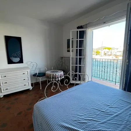 Fisherman House - 16m-mooring And A Wonderful Panoramic Dom wakacyjny Grimaud
