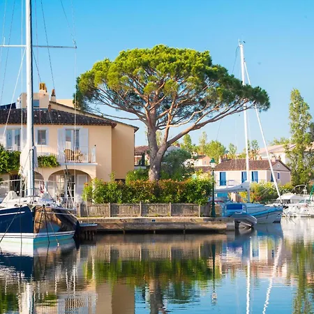 Fisherman House - 16m-mooring And A Wonderful Panoramic Grimaud